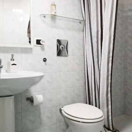 Martucci House Apartment